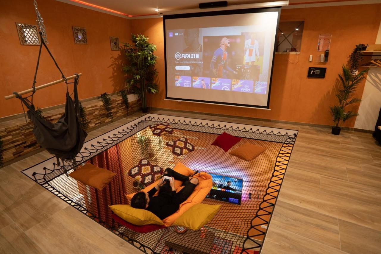 Capsule Marrakech I Chicha I Sauna I Balneo I Console Ps5 I Cinema Trith-Saint-Leger المظهر الخارجي الصورة