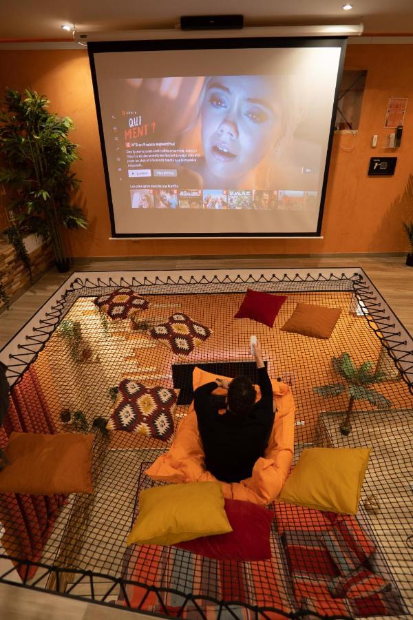 Capsule Marrakech I Chicha I Sauna I Balneo I Console Ps5 I Cinema Trith-Saint-Leger المظهر الخارجي الصورة